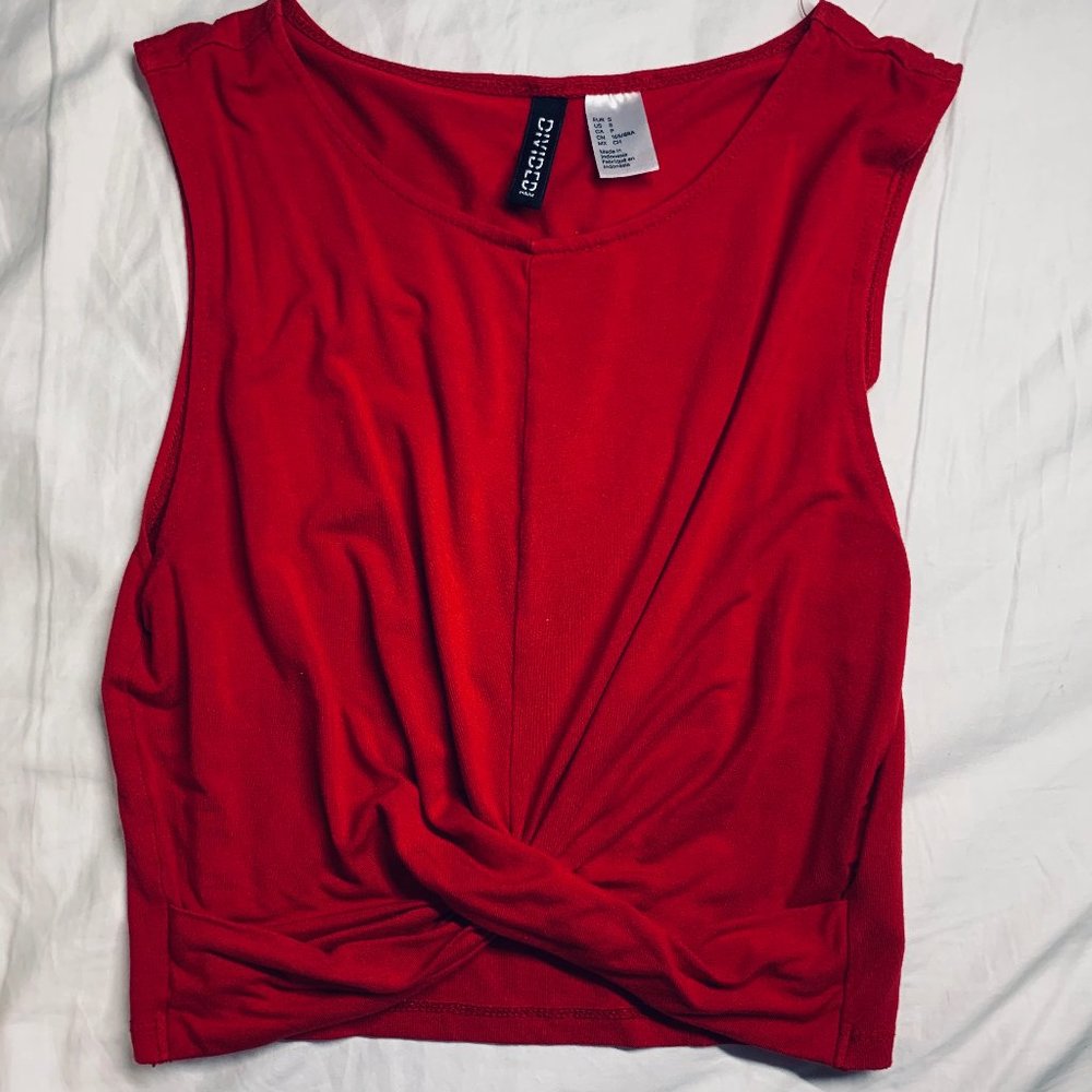 H&M Red Sleeveless Crop Top